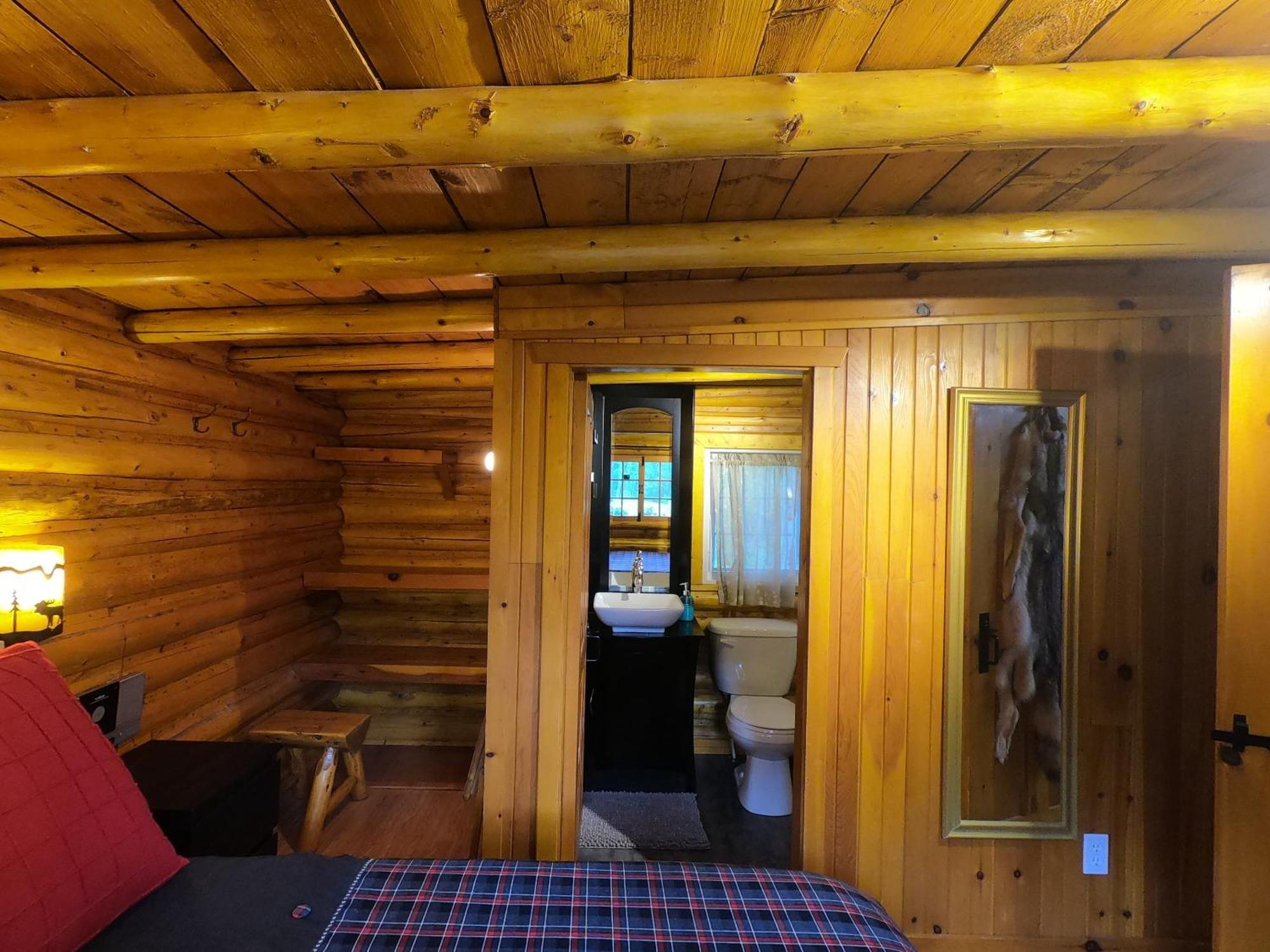 Domaine Le Bostonnais - Le Village En Bois Rond La Tuque Zimmer foto